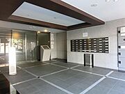 ★安心のオートロック★宅配ＢＯＸ付きです★