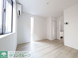 アリスワン南三咲 201 2階1Kのリビング/ダイニング