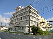 三郷中央総合病院 930m
