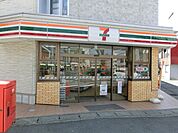 セブンイレブン松戸上本郷駅前店 152m