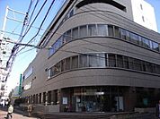 新東京病院 900m