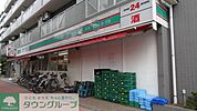 ローソンストア100東久留米東口店 徒歩9分。コンビニ 660m