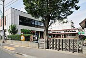 小平学園幼稚園 843m