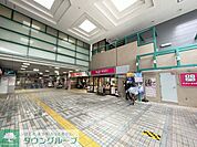 東急ストア 徒歩1分。スーパー 70m