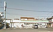 ファミリーマート藤沢石川店 徒歩4分。コンビニ 250m