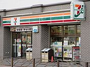 セブンイレブン藤沢駅北口店 299m