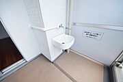 ★バルコニーに水道設備あり★
