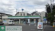 ファミリーマート丸萬清瀬竹丘店 徒歩6分。コンビニ 470m