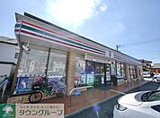 セブンイレブン入間下藤沢東店 徒歩14分。コンビニ 1110m