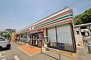 セブンイレブン西所沢山口店 徒歩5分。コンビニ 390m
