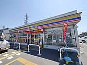 ミニストップ所沢上新井店 510m