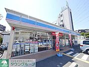 ローソン所沢小手指台店 689m