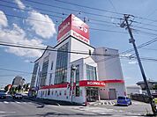 コジマ×ビックカメラ所沢西店 983m