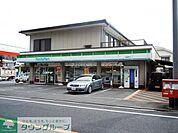 ファミリーマート川越通町店 徒歩2分。コンビニ 110m