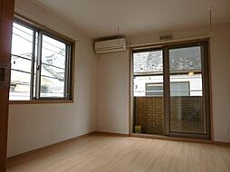 Fifth Avenue 1階1Kのリビング/ダイニング