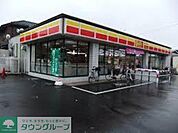 デイリーヤマザキ 徒歩7分。コンビニ 520m