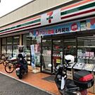 セブンイレブン足立西綾瀬3丁目店 徒歩11分。 880m