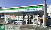 ファミリーマート青戸四丁目店 徒歩5分。コンビニ 350m