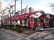 ガスト台東根岸店 377m