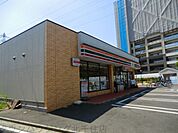 セブンイレブン足立梅島1丁目店 徒歩10分。コンビニ 780m