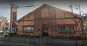 コメダ珈琲店 762m