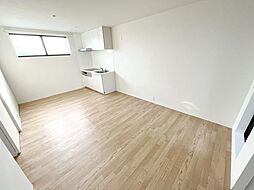 Bamboo house H3 3階1LDKのリビング/ダイニング