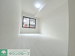 Ｆｌａｔ　Ｋ　ＫＡＳＵＹＡ 102 1階ワンルームのリビング/ダイニング