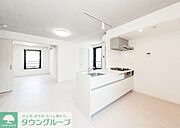 お部屋探しは株式会社　タウンハウジング　までお気軽にお問合せ下さい。クレジットカード決済・首都圏を中心直営143店舗　仲介件数全国2位の豊富な実績！諸費用・審査等・何でもご相談下さい。