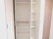 ★各お部屋に収納がございます★
