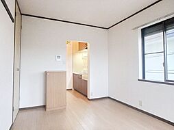 JR中央線 国分寺駅 徒歩15分の賃貸マンション 2階1Kのリビング/ダイニング