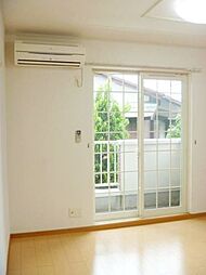 ル・モンヴェール 106 1階1Kのリビング/ダイニング