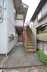 6 / 11