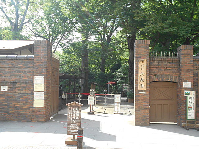 周辺