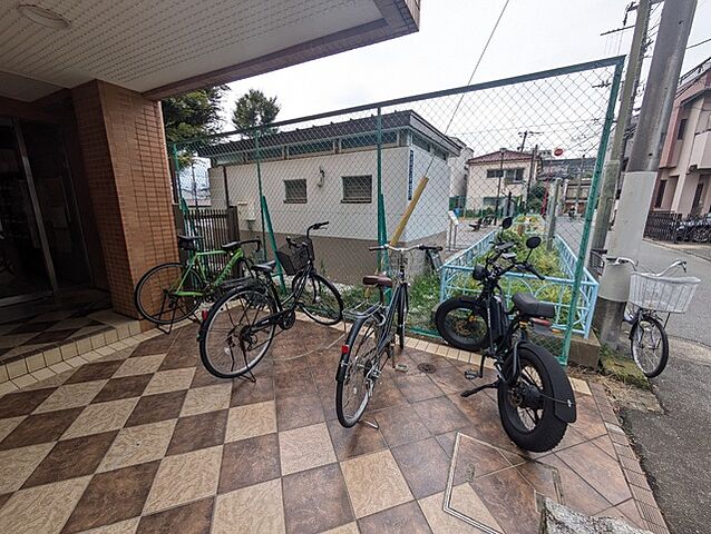その他