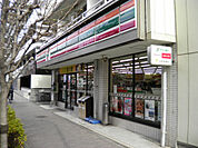 セブンイレブン ムサシ小金井北口店まで500ｍ