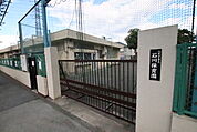 八王子市立 石川保育園まで850ｍ