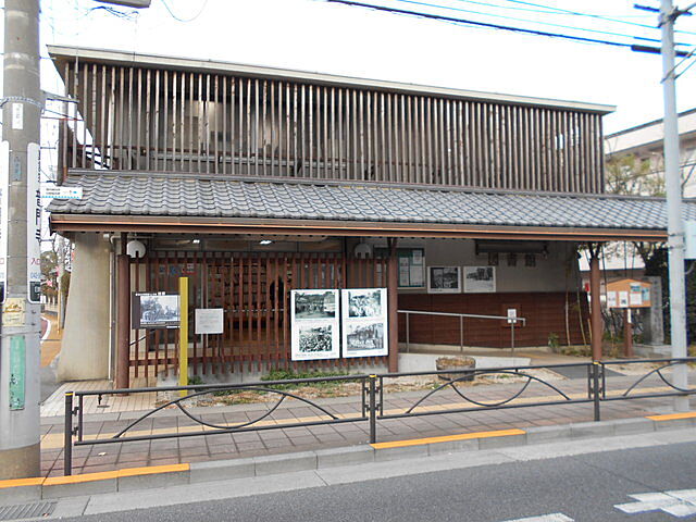 周辺