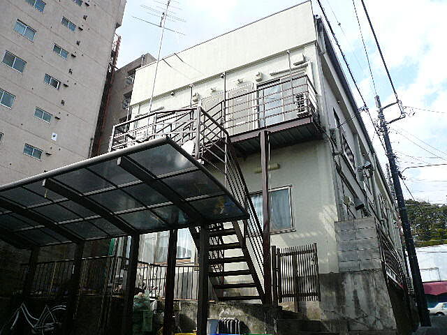 3 / 11
