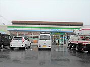 ファミリーマート日野栄町店まで270ｍ