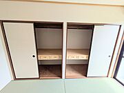和室の押入収納