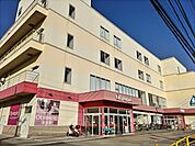 イオン新松戸まで1100m