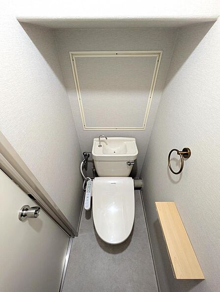 ★トイレ★温水洗浄便座は新品交換済み!