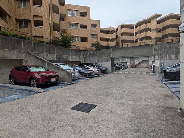 駐車場を拡大表示