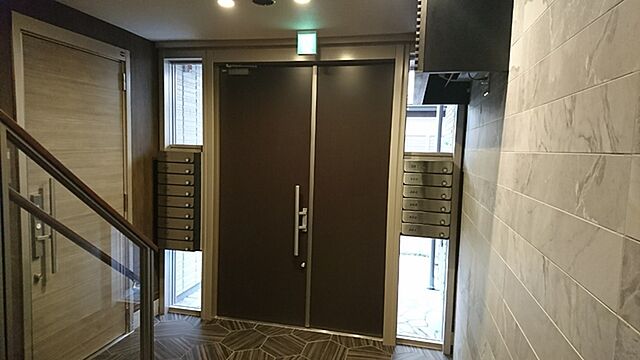 エントランス