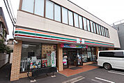 セブン－イレブン 千葉公園駅前店まで210ｍ