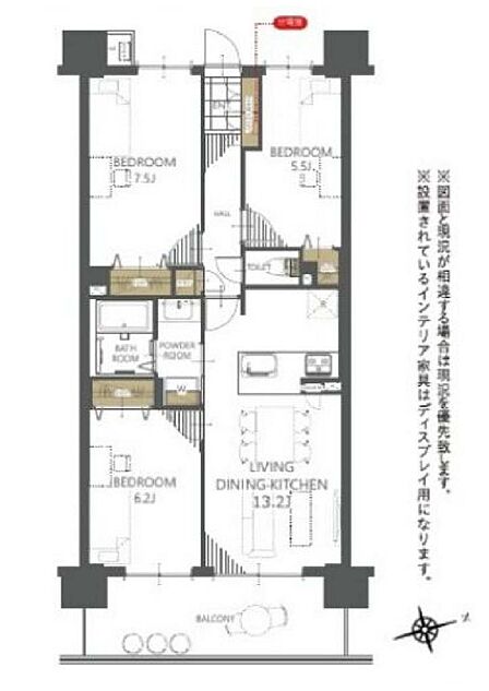 フラット対面キッチン採用♪リビングの天井にお洒落なアクセントクロス♪15階建ての12階のお部屋になりますので、眺望も良好なお部屋となっております♪