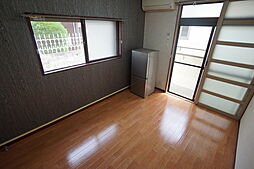 エステートピア 108 1階1Kのリビング/ダイニング