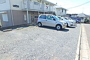 敷地内駐車場♪要空確認♪
