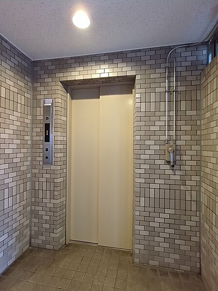 エレベーター