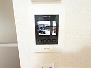 来訪者を確認できるTVモニターホン♪